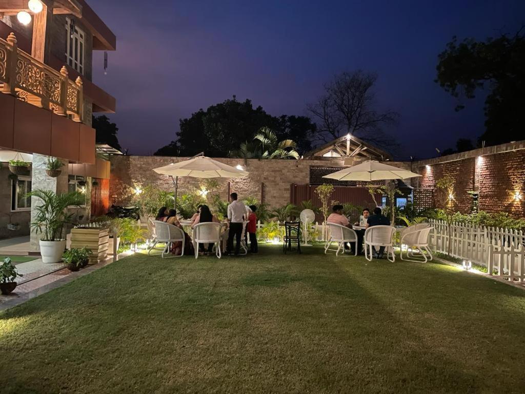 Yashmay Villa Club & Resort Gonda Екстериор снимка